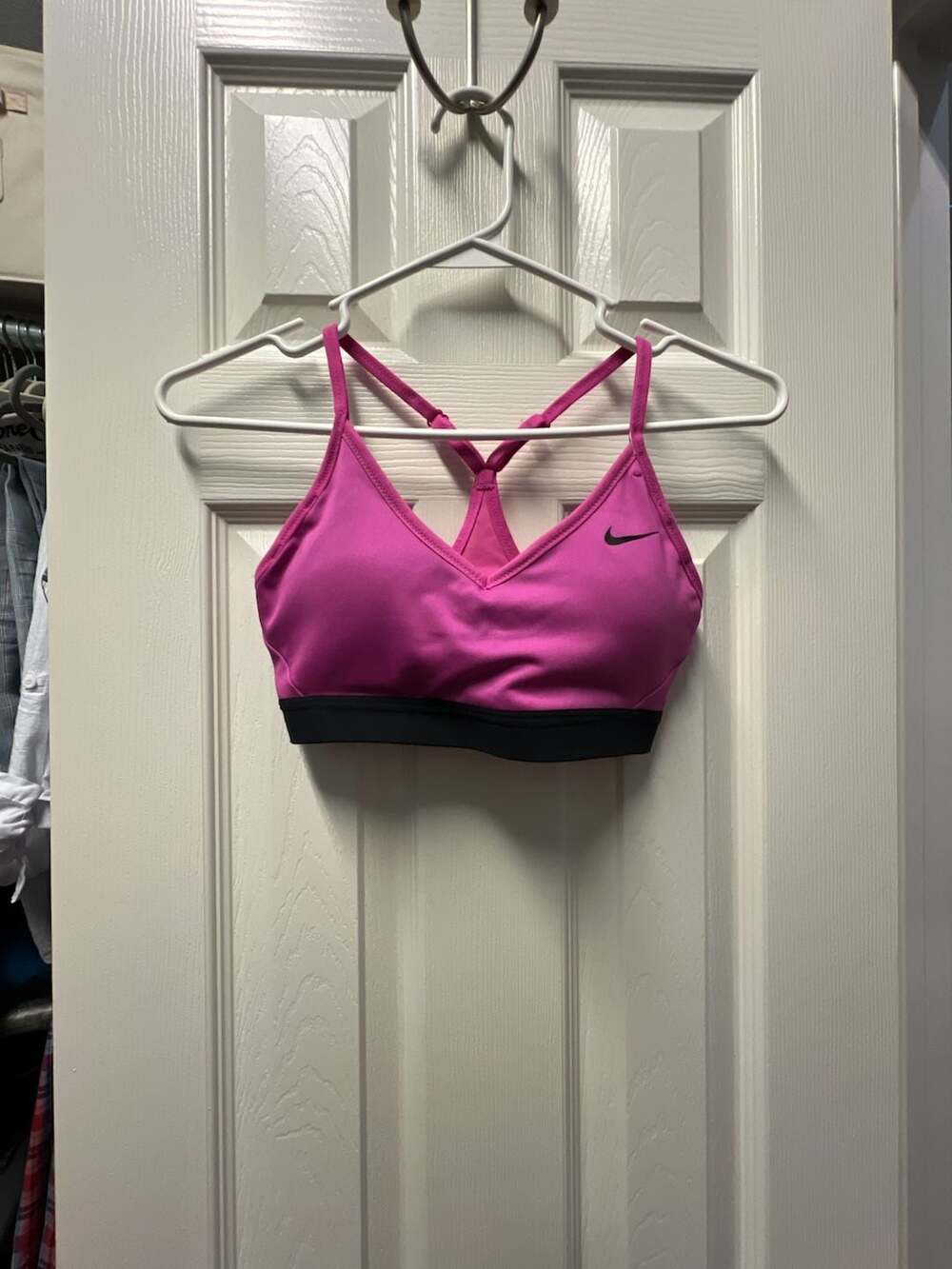 Nike Indy Sports Bra Size S Pink Black V-Neck Padded Activewear